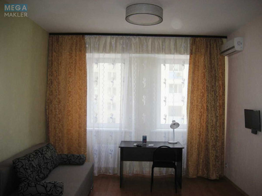 Оренда 1 кімнатної квартири, <a class="location-link" href="/kiev/" title="Недвижимость Київ">Київ</a>, <a class="location-link" href="/kiev/pecherskij/" title="Недвижимость Печерський район">Печерський р-н</a>, Дружбы Народов бульв., 14/16 (изображение 1)