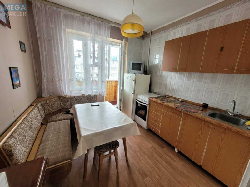 Оренда 1 кімнатної квартири, <a class="location-link" href="/kiev/" title="Недвижимость Київ">Київ</a>, <a class="location-link" href="/kiev/obolonskij/" title="Недвижимость Оболонський район">Оболонський р-н</a>, Героев Днепра, 34а (изображение 1)