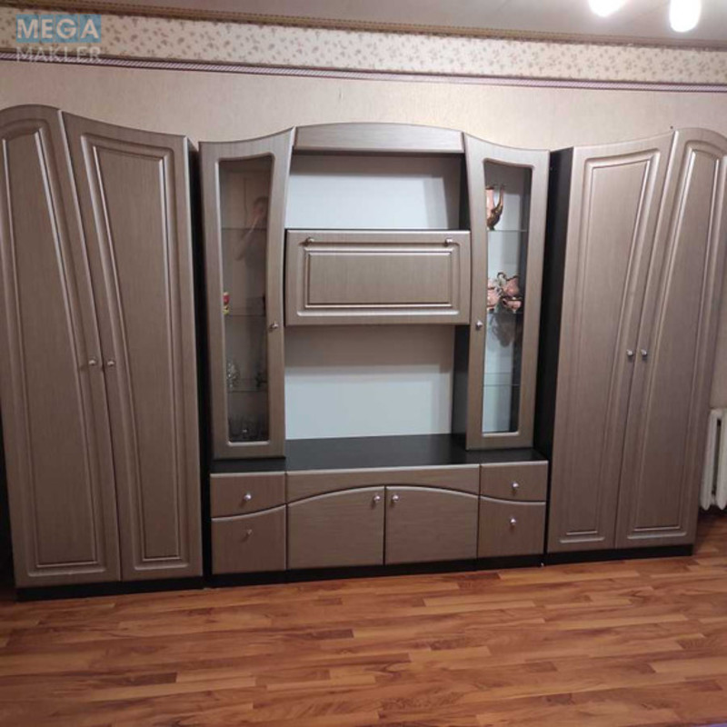 Оренда 1 кімнатної квартири, <a class="location-link" href="/kiev/" title="Недвижимость Київ">Київ</a>, <a class="location-link" href="/kiev/podolskij/" title="Недвижимость Подільський район">Подільський р-н</a>, Светлицкого ул., 24 (изображение 1)