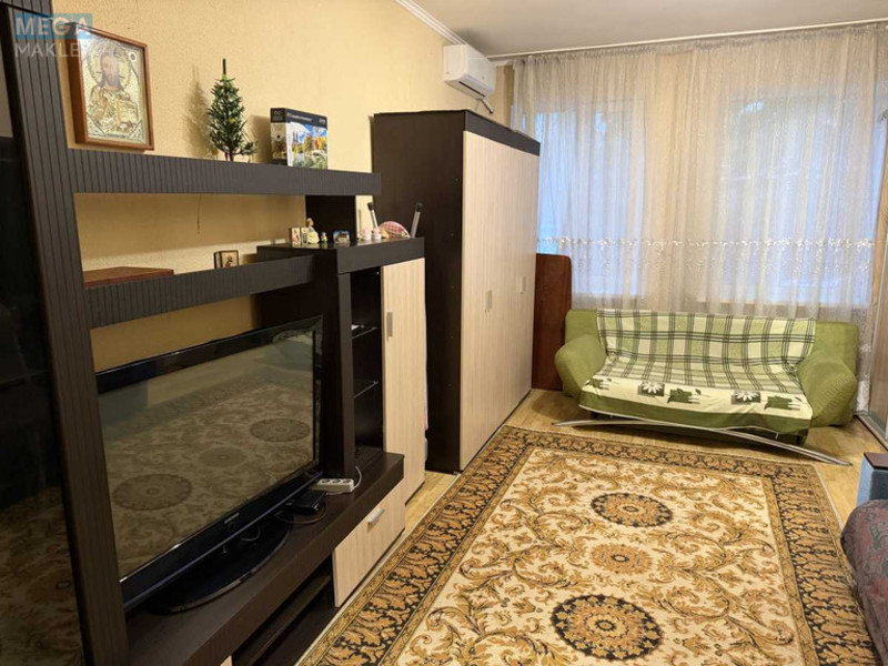 Оренда 2 кімнатної квартири, <a class="location-link" href="/dnepropetrovsk/" title="Недвижимость Дніпра">Дніпро</a>, <a class="location-link" href="/dnepropetrovsk/babushkinskij/" title="Недвижимость Бабушкинский район">Бабушкинский р-н</a>, Космонавта Волкова, 9 (изображение 1)