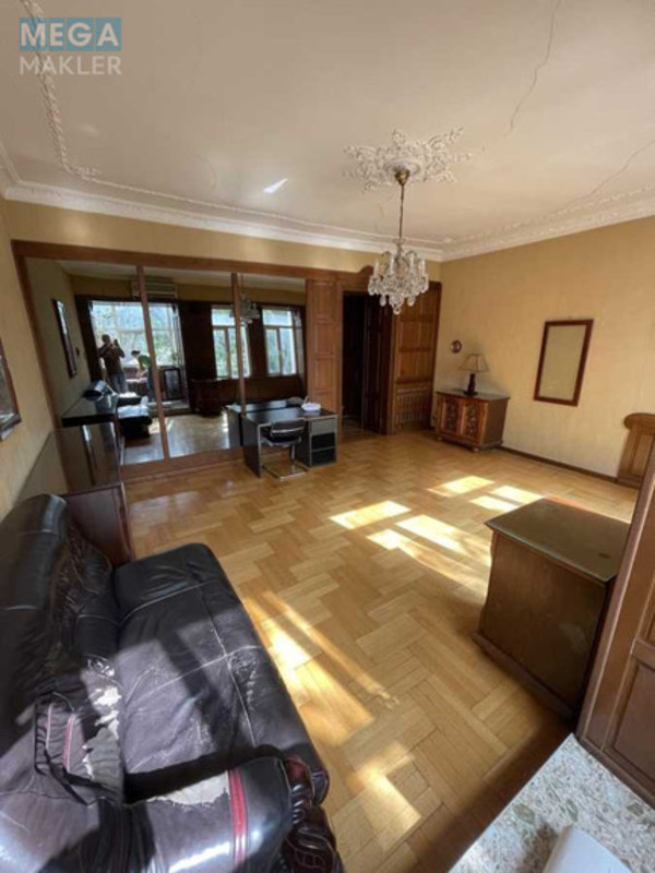 Оренда 1 кімнатної квартири, <a class="location-link" href="/odessa/" title="Недвижимость Одеса">Одеса</a>, <a class="location-link" href="/odessa/primorskij/" title="Недвижимость Приморський район">Приморський р-н</a>, Осипова, 26 (изображение 1)