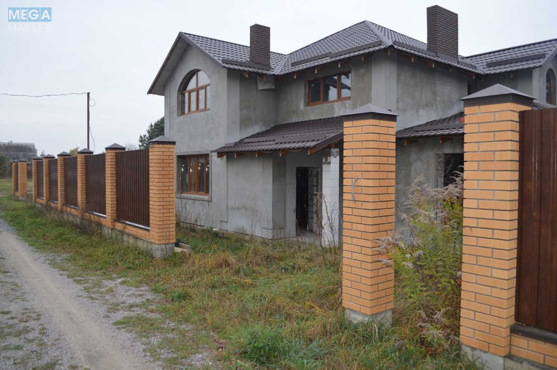 Продаж дома, 2 поверху, 250 кв.м, 5 кімнат, ділянка 9 соток, <a class="location-link" href="/nikolaevka-selo-kv-makarovskij-rajon/" title="Недвижимость Миколаївка">Миколаївка</a>, <a class="location-link" href="/nikolaevka-selo-kv-makarovskij-rajon/desnyanskij/" title="Недвижимость Деснянский район">Деснянский р-н</a>, Садова, 22 (изображение 1)