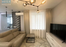 Продаж 2 кімнатної квартири (60/30/17), 7 пов. 11 пов. будинку