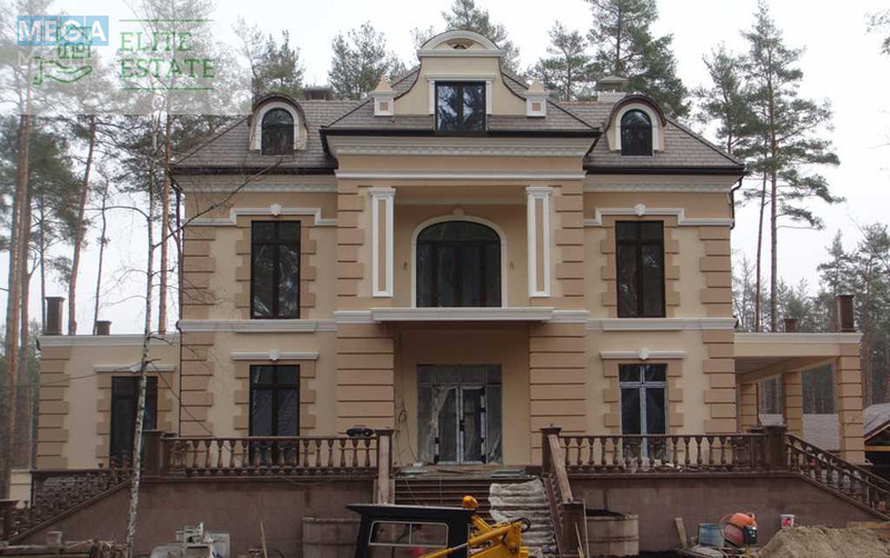Продаж дома, 4 поверху, 1 152 кв.м, 10 кімнат, ділянка 60 соток, <a class="location-link" href="/bucha/" title="Недвижимость Буча">Буча</a>, Гулака-Артемовского, 2 (изображение 1)