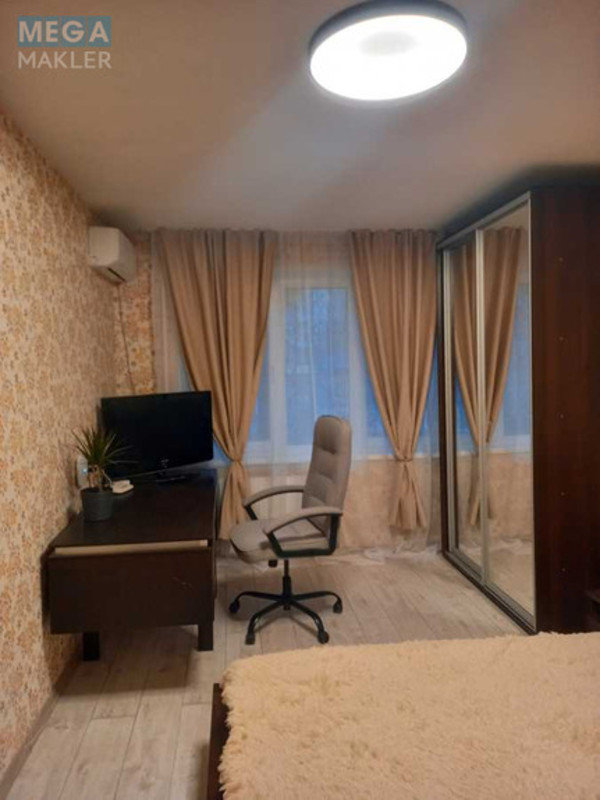 Оренда 1 кімнатної квартири, <a class="location-link" href="/kiev/" title="Недвижимость Київ">Київ</a>, <a class="location-link" href="/kiev/obolonskij/" title="Недвижимость Оболонський район">Оболонський р-н</a>, Маршала Малиновского ул., 3а (изображение 1)