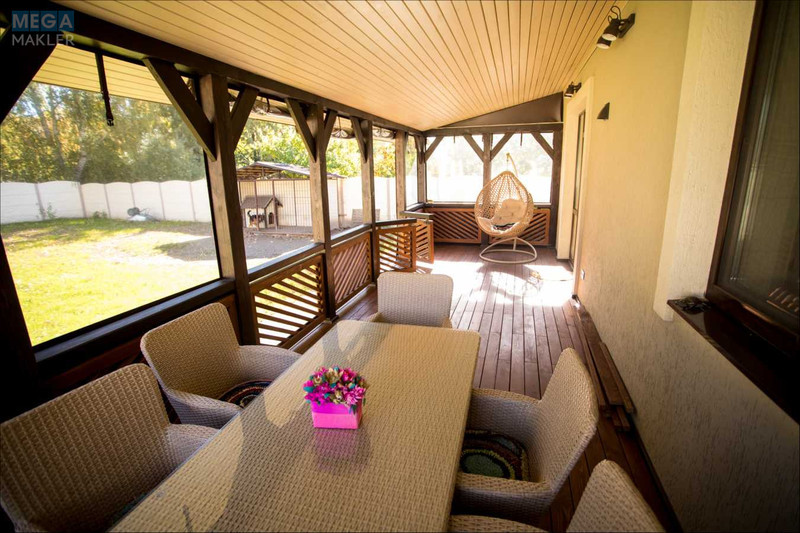 Продаж дома, 2 поверху, 192 кв.м, 5 кімнат, ділянка 10 соток, <a class="location-link" href="/staryj-belous/" title="Недвижимость Старий Білоус">Старий Білоус</a>, Леси Украинки, 8 (изображение 1)