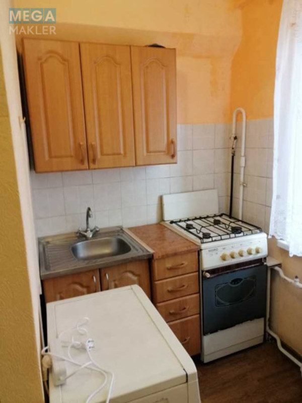 Оренда 1 кімнатної квартири, <a class="location-link" href="/kiev/" title="Недвижимость Київ">Київ</a>, <a class="location-link" href="/kiev/desnyanskij/" title="Недвижимость Деснянський район">Деснянський р-н</a>, Николая Матеюка ул., 9 (изображение 1)