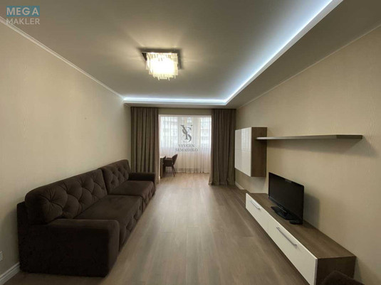 Оренда 3 кімнатної квартири, <a class="location-link" href="/kiev/" title="Недвижимость Київ">Київ</a>, <a class="location-link" href="/kiev/darnickij/" title="Недвижимость Дарницький район">Дарницький р-н</a>, Урловская ул., 5 (изображение 1)