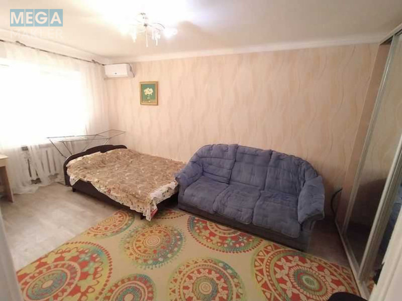 Оренда 1 кімнатної квартири, <a class="location-link" href="/kiev/" title="Недвижимость Київ">Київ</a>, <a class="location-link" href="/kiev/shevchenkovskij/" title="Недвижимость Шевченківський район">Шевченківський р-н</a>, Владимира Сальского ул., 3 (изображение 1)