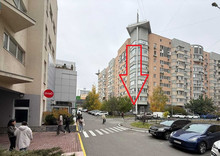 Продаж комерційної нерухомості, 100 кв.м, под магазин