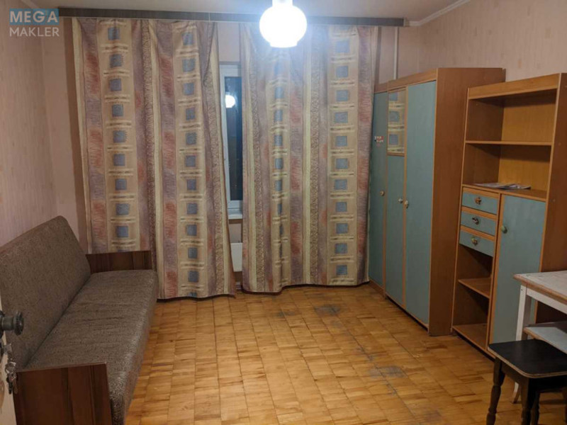 Оренда кімнати (підселення), <a class="location-link" href="/kiev/" title="Недвижимость Київ">Київ</a>, <a class="location-link" href="/kiev/svyatoshinskij/" title="Недвижимость Святошинський район">Святошинський р-н</a>, Ирпенская ул., 66 (изображение 1)
