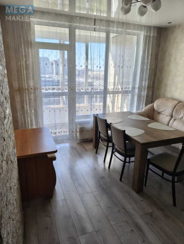 Оренда 1 кімнатної квартири, <a class="location-link" href="/kiev/" title="Недвижимость Київ">Київ</a>, <a class="location-link" href="/kiev/podolskij/" title="Недвижимость Подільський район">Подільський р-н</a>, Сімї Крістерів вул., 20 (изображение 1)