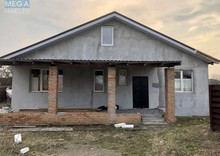 Продаж дома, 2 поверху, 106 кв.м, 4 кімнати, ділянка 8 соток