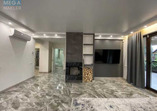 Продаж дома, 2 поверху, 220 кв.м, 5 кімнат, ділянка 10 соток