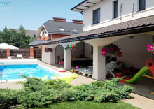 Продаж дома, 3 поверху, 430 кв.м, 5 кімнат, ділянка 10 соток
