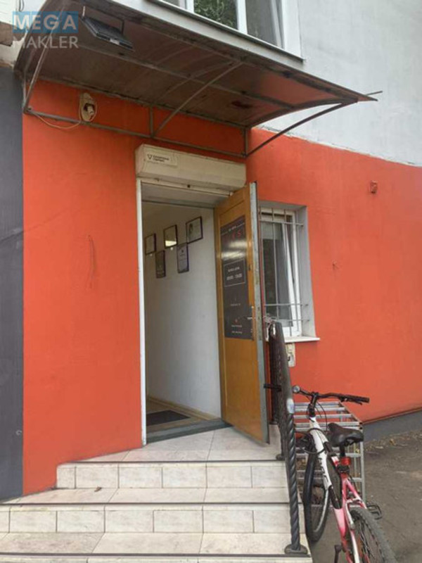 Продаж комерційної нерухомості, 43,30 кв.м, <a class="location-link" href="/odessa/" title="Недвижимость Одеса">Одеса</a>, <a class="location-link" href="/odessa/malinovskij/" title="Недвижимость Малиновський район">Малиновський р-н</a>, Терешковой, 18 (изображение 1)