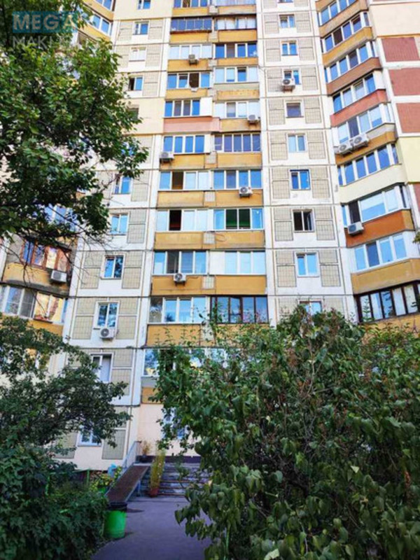 Продаж 1 кімнатної квартири (42/18/8), 5 пов. 16 пов. будинку, <a class="location-link" href="/kiev/" title="Недвижимость Київ">Київ</a>, <a class="location-link" href="/kiev/desnyanskij/" title="Недвижимость Деснянський район">Деснянський р-н</a>, Владимира Высоцкого бульв., 11 (изображение 1)