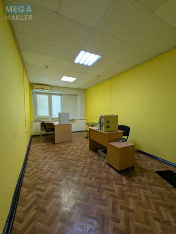 Оренда комерційної нерухомості, 20&nbsp;кв.м, под офис, <a class="location-link" href="/kiev/" title="Недвижимость Київ">Київ</a>, <a class="location-link" href="/kiev/shevchenkovskij/" title="Недвижимость Шевченківський район">Шевченківський р-н</a>, Берестейский просп., 20 (изображение 1)