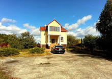 Продаж дома, 2 поверху, 313 кв.м, 6 кімнат, ділянка 25 соток