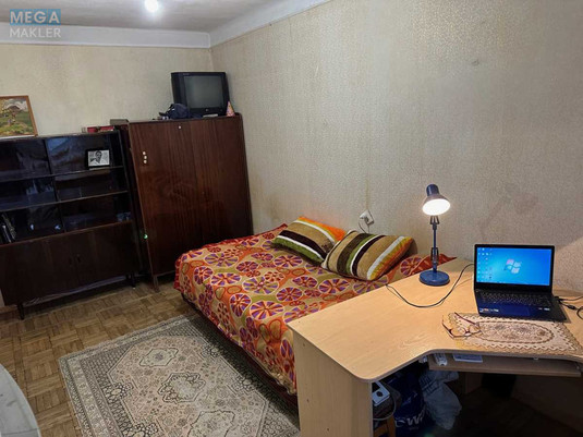 Оренда 1 кімнатної квартири, <a class="location-link" href="/kiev/" title="Недвижимость Київ">Київ</a>, <a class="location-link" href="/kiev/solomenskij/" title="Недвижимость Солом'янський район">Солом'янський р-н</a>, Чоколовский бульв., 11 (изображение 1)