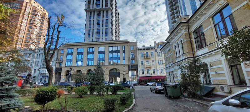 Продаж 3 кімнатної квартири (107/72/12), 7 пов. 12 пов. будинку, <a class="location-link" href="/kiev/" title="Недвижимость Київ">Київ</a>, <a class="location-link" href="/kiev/shevchenkovskij/" title="Недвижимость Шевченківський район">Шевченківський р-н</a>, Бульварно-Кудрявская ул., 15 (изображение 1)