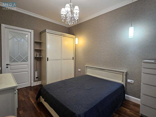 Оренда 3 кімнатної квартири, <a class="location-link" href="/kiev/" title="Недвижимость Київ">Київ</a>, <a class="location-link" href="/kiev/pecherskij/" title="Недвижимость Печерський район">Печерський р-н</a>, Дружби Народів бульв., 18/7 (изображение 1)