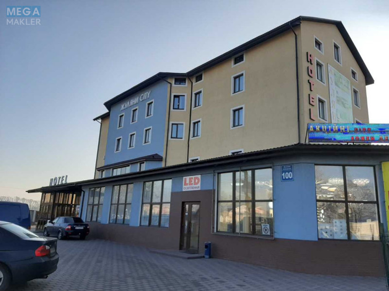 Продаж комерційної нерухомості, 3&nbsp;270&nbsp;кв.м, <a class="location-link" href="/kiev/" title="Недвижимость Київ">Київ</a>, <a class="location-link" href="/kiev/solomenskij/" title="Недвижимость Солом'янський район">Солом'янський р-н</a>, Кольцевая дорога (изображение 1)