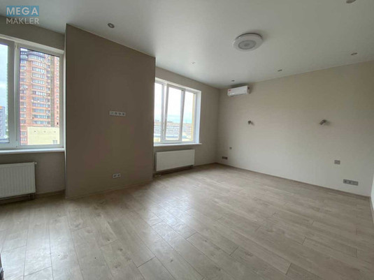 Продаж 1 кімнатної квартири (30/?/?), 8 пов. 16 пов. будинку, <a class="location-link" href="/kiev/" title="Недвижимость Київ">Київ</a>, <a class="location-link" href="/kiev/pecherskij/" title="Недвижимость Печерський район">Печерський р-н</a>, Евгения Коновальца ул., 36е (изображение 1)