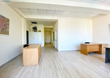 Оренда комерційної нерухомості, 111&nbsp;кв.м, под офис