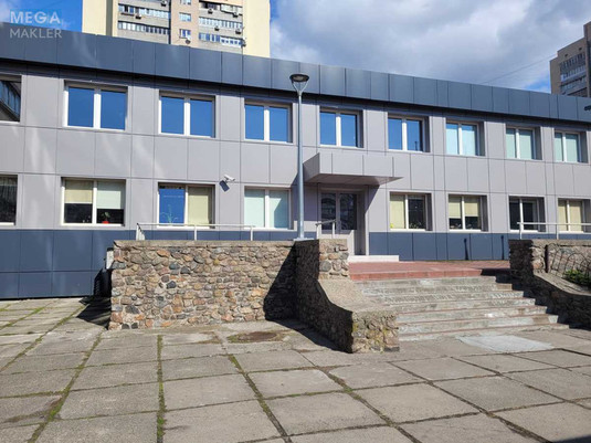 Оренда комерційної нерухомості, 65&nbsp;кв.м, под офис, <a class="location-link" href="/kiev/" title="Недвижимость Київ">Київ</a>, <a class="location-link" href="/kiev/dneprovskij/" title="Недвижимость Дніпровський район">Дніпровський р-н</a>, Митрополита Андрея Шептицкого ул., 22б (изображение 1)
