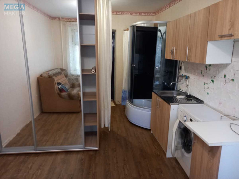 Продаж 1 кімнатної квартири (25/?/?), 3 пов. 5 пов. будинку, <a class="location-link" href="/odessa/" title="Недвижимость Одеса">Одеса</a>, <a class="location-link" href="/odessa/malinovskij/" title="Недвижимость Малиновський район">Малиновський р-н</a>, Фесенко, 9 (изображение 1)