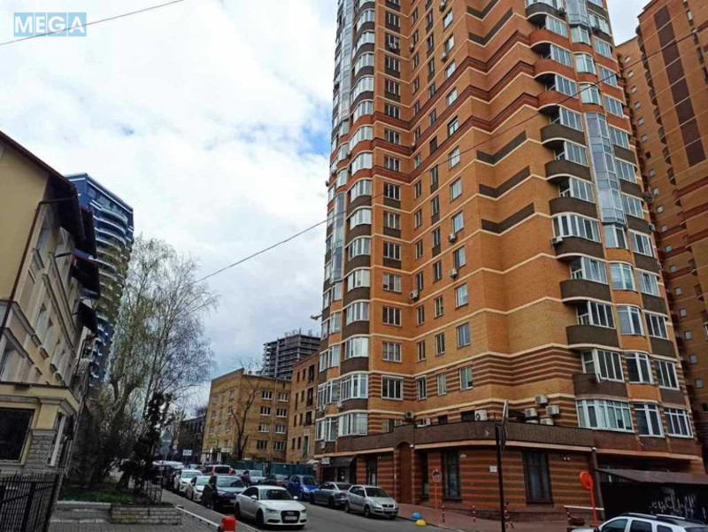 Продаж 3 кімнатної квартири (133/70/18), 4 пов. 25 пов. будинку, <a class="location-link" href="/kiev/" title="Недвижимость Київ">Київ</a>, <a class="location-link" href="/kiev/pecherskij/" title="Недвижимость Печерський район">Печерський р-н</a>, Лабораторний пров., 6 (изображение 1)