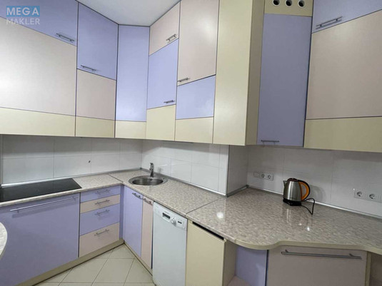 Оренда 2 кімнатної квартири, <a class="location-link" href="/kiev/" title="Недвижимость Київ">Київ</a>, <a class="location-link" href="/kiev/shevchenkovskij/" title="Недвижимость Шевченківський район">Шевченківський р-н</a>, Жилянская ул., 118 (изображение 1)