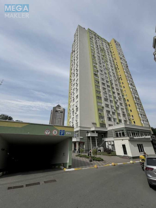 Продаж 3 кімнатної квартири (132/58/14), 22 пов. 26 пов. будинку, <a class="location-link" href="/kiev/" title="Недвижимость Київ">Київ</a>, <a class="location-link" href="/kiev/shevchenkovskij/" title="Недвижимость Шевченківський район">Шевченківський р-н</a>, Герцена ул., 35А (изображение 1)