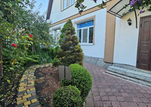 Продаж дома, 2 поверху, 171 кв.м, 5 кімнат, ділянка 6 соток