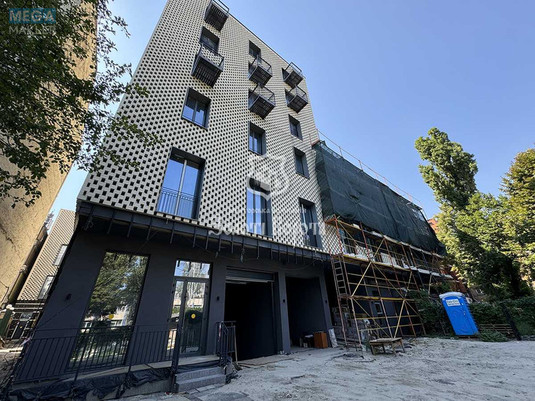 Продаж 3 кімнатної квартири (90/40/40), 4 пов. 6 пов. будинку, <a class="location-link" href="/kiev/" title="Недвижимость Київ">Київ</a>, <a class="location-link" href="/kiev/podolskij/" title="Недвижимость Подільський район">Подільський р-н</a>, Петра Сагайдачного вул., 18 (изображение 1)