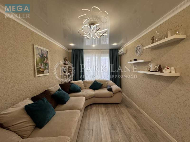 Продаж 3 кімнатної квартири (97/58/16), 20 пов. 22 пов. будинку, <a class="location-link" href="/kiev/" title="Недвижимость Київ">Київ</a>, <a class="location-link" href="/kiev/darnickij/" title="Недвижимость Дарницький район">Дарницький р-н</a>, Урловская ул., 17 (изображение 1)