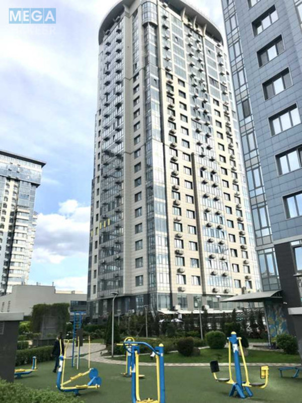Продаж 3 кімнатної квартири (128/61/30), 20 пов. 23 пов. будинку, <a class="location-link" href="/kiev/" title="Недвижимость Київ">Київ</a>, <a class="location-link" href="/kiev/darnickij/" title="Недвижимость Дарницький район">Дарницький р-н</a>, Трускавецька вул., 2А (изображение 1)