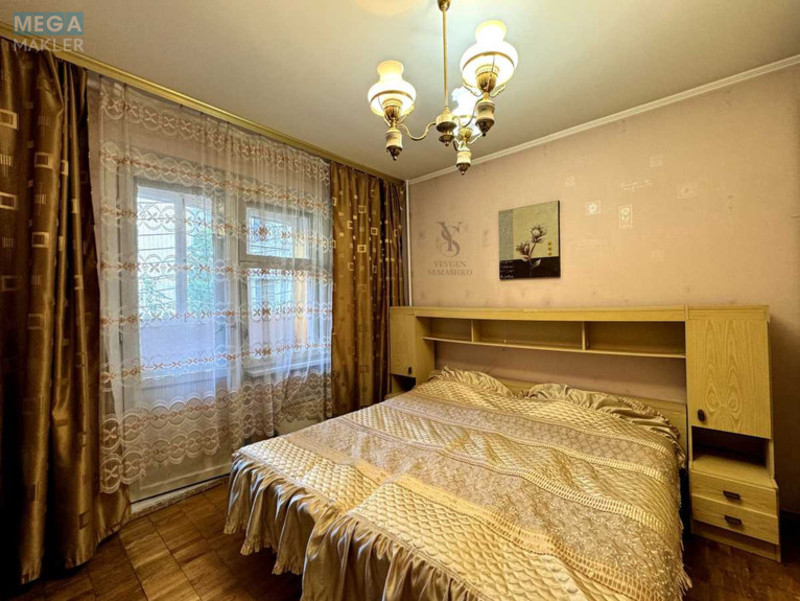 Продаж 3 кімнатної квартири (83/44/8,4), 1 пов. 16 пов. будинку, <a class="location-link" href="/kiev/" title="Недвижимость Київ">Київ</a>, <a class="location-link" href="/kiev/obolonskij/" title="Недвижимость Оболонський район">Оболонський р-н</a>, Бережанська вул., 24 (изображение 1)