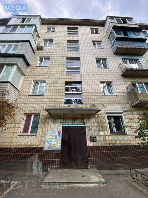 Продаж 1 кімнатної квартири (40,6/19,4/10,4), 5 пов. 5 пов. будинку, <a class="location-link" href="/kiev/" title="Недвижимость Київ">Київ</a>, <a class="location-link" href="/kiev/desnyanskij/" title="Недвижимость Деснянський район">Деснянський р-н</a>, Петра Запорожця вул., 13 (изображение 1)