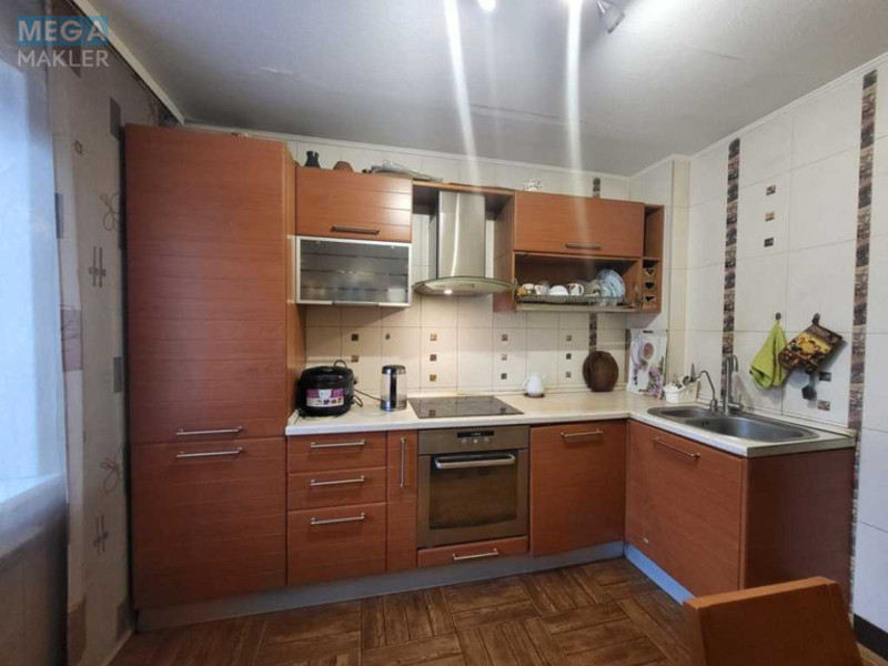 Продаж 2 кімнатної квартири (64/?/9), 4 пов. 10 пов. будинку, <a class="location-link" href="/kiev/" title="Недвижимость Київ">Київ</a>, <a class="location-link" href="/kiev/shevchenkovskij/" title="Недвижимость Шевченківський район">Шевченківський р-н</a>, Златоустовская ул., 4 (изображение 1)