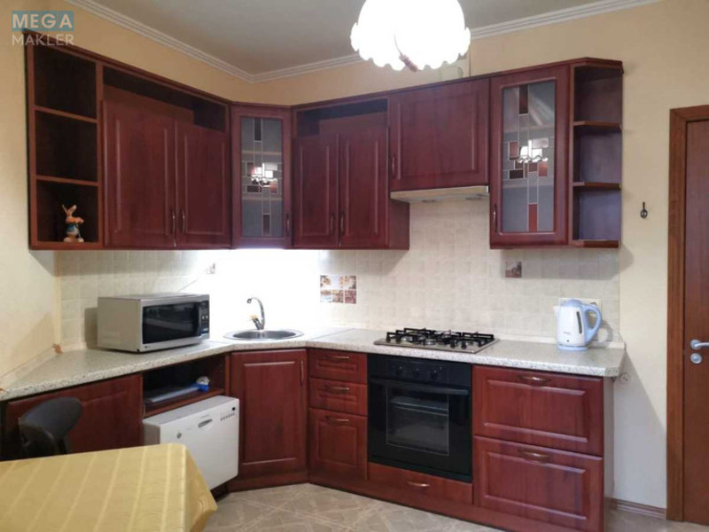 Оренда 2 кімнатної квартири, <a class="location-link" href="/kiev/" title="Недвижимость Київ">Київ</a>, <a class="location-link" href="/kiev/dneprovskij/" title="Недвижимость Дніпровський район">Дніпровський р-н</a>, Раїси Окіпної вул., 4 (изображение 1)