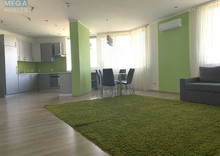 Продаж 4 кімнатної квартири (112/60/40), 16 пов. 18 пов. будинку