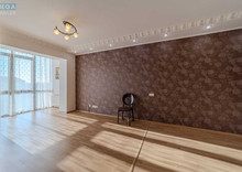 Продаж 6 кімнатної квартири (182/100/8), 5 пов. 6 пов. будинку