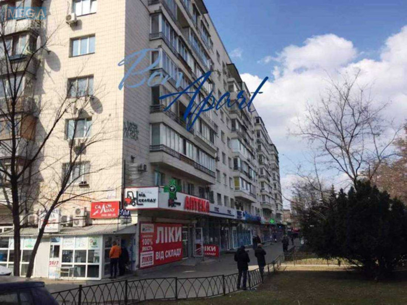 Продаж 3 кімнатної квартири (62/42,4/7), 2 пов. 9 пов. будинку, <a class="location-link" href="/kiev/" title="Недвижимость Київ">Київ</a>, <a class="location-link" href="/kiev/solomenskij/" title="Недвижимость Солом'янський район">Солом'янський р-н</a>, Чоколівський бульв., 22 (изображение 1)