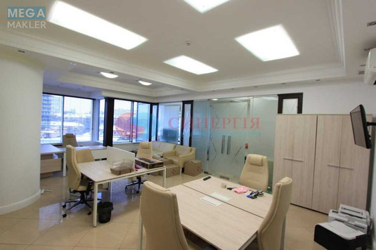 Продаж комерційної нерухомості, 71&nbsp;кв.м, под офис, <a class="location-link" href="/kiev/" title="Недвижимость Київ">Київ</a>, <a class="location-link" href="/kiev/pecherskij/" title="Недвижимость Печерський район">Печерський р-н</a>, Кловський узвіз, 7 (изображение 1)