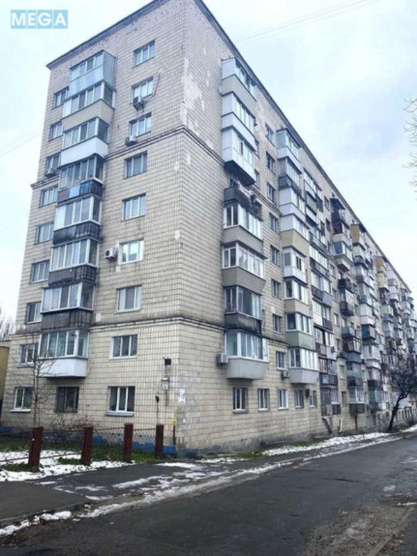 Продаж 3 кімнатної квартири (64/42/7), 3 пов. 10 пов. будинку, <a class="location-link" href="/kiev/" title="Недвижимость Київ">Київ</a>, <a class="location-link" href="/kiev/goloseevskij/" title="Недвижимость Голосіївський район">Голосіївський р-н</a>, Академика Заболотного ул., 138 (изображение 1)