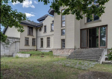 Продаж дома, 2 поверху, 600 кв.м, 10 кімнат, ділянка 16 соток