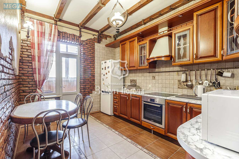 Продаж 3 кімнатної квартири (105/60/13), 13 пов. 18 пов. будинку, <a class="location-link" href="/kiev/" title="Недвижимость Київ">Київ</a>, <a class="location-link" href="/kiev/shevchenkovskij/" title="Недвижимость Шевченківський район">Шевченківський р-н</a>, Дмитрівська вул., 69 (изображение 1)