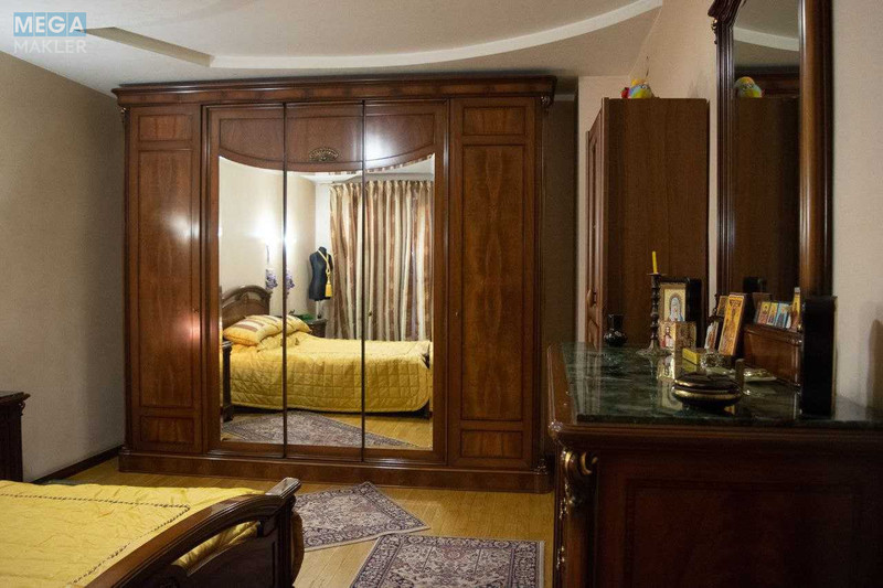 Продаж 4 кімнатної квартири (226/128/19), 2 пов. 17 пов. будинку, <a class="location-link" href="/kiev/" title="Недвижимость Київ">Київ</a>, <a class="location-link" href="/kiev/obolonskij/" title="Недвижимость Оболонський район">Оболонський р-н</a>, Маршала Тимошенко ул., 29 (изображение 1)